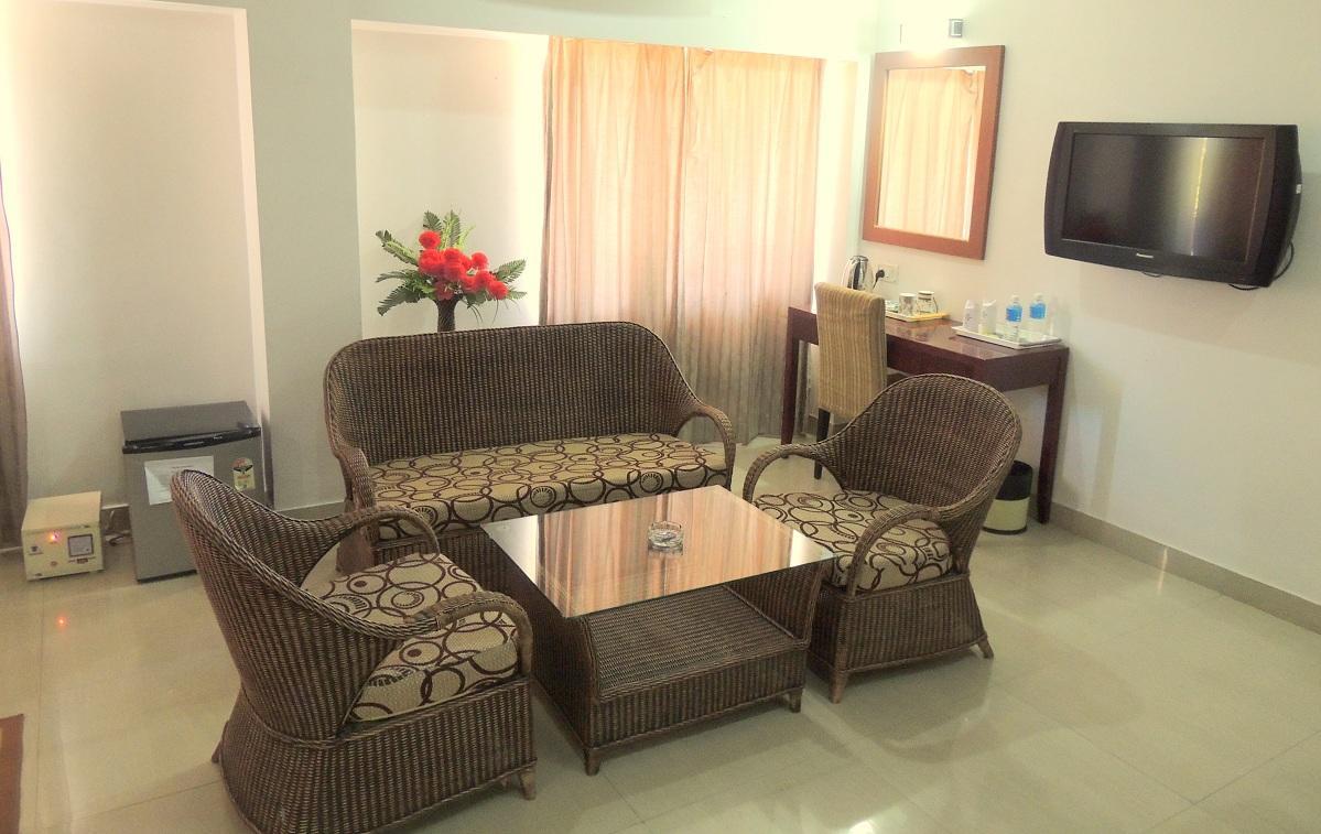 Aroma Residency Tinsukia Exterior foto