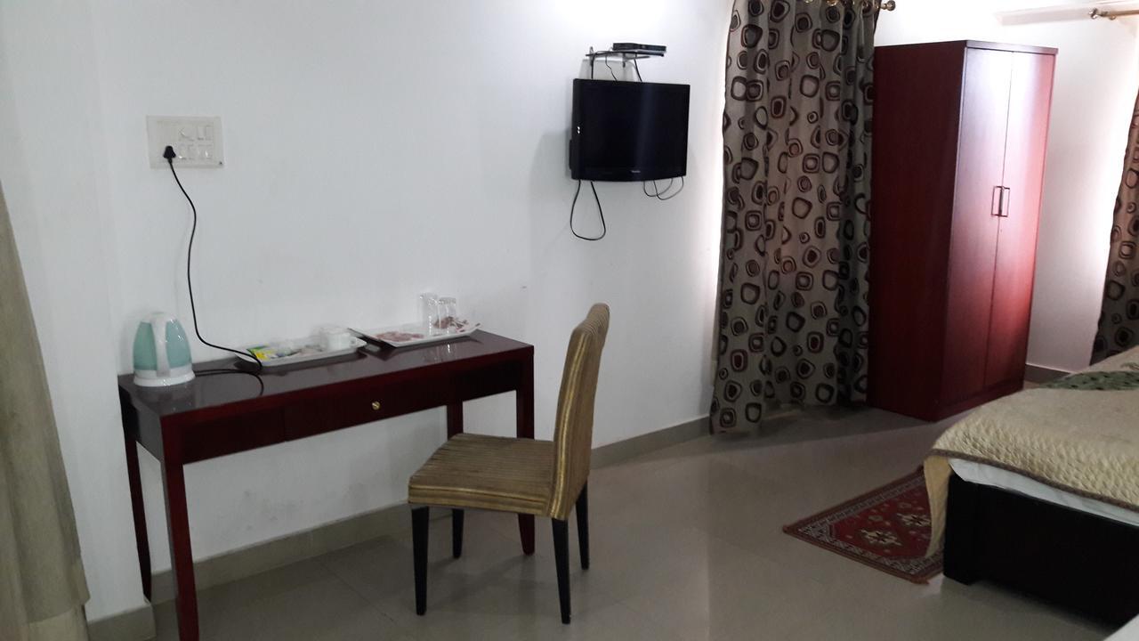 Aroma Residency Tinsukia Exterior foto